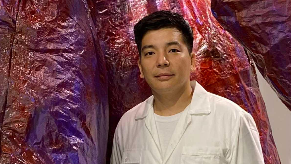 Ө.Одхүү: Муу муухайгаас ч гэрэл гэгээтэй зүйл урган гардгийг “Мөөгөнцөр” бүтээлээрээ илэрхийлсэн